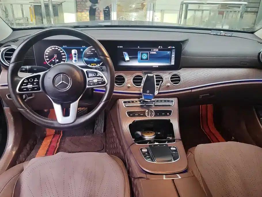 Mercedes-Benz E-Class 2020 Facelift E 300 L Fashion Model — миниатюра 12