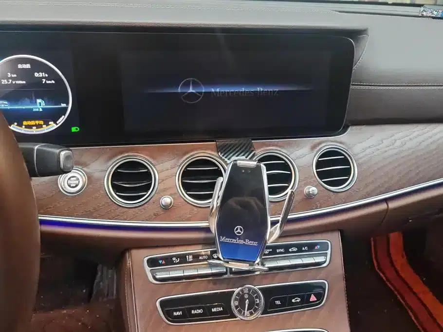 Mercedes-Benz E-Class 2020 Facelift E 300 L Fashion Model — миниатюра 13