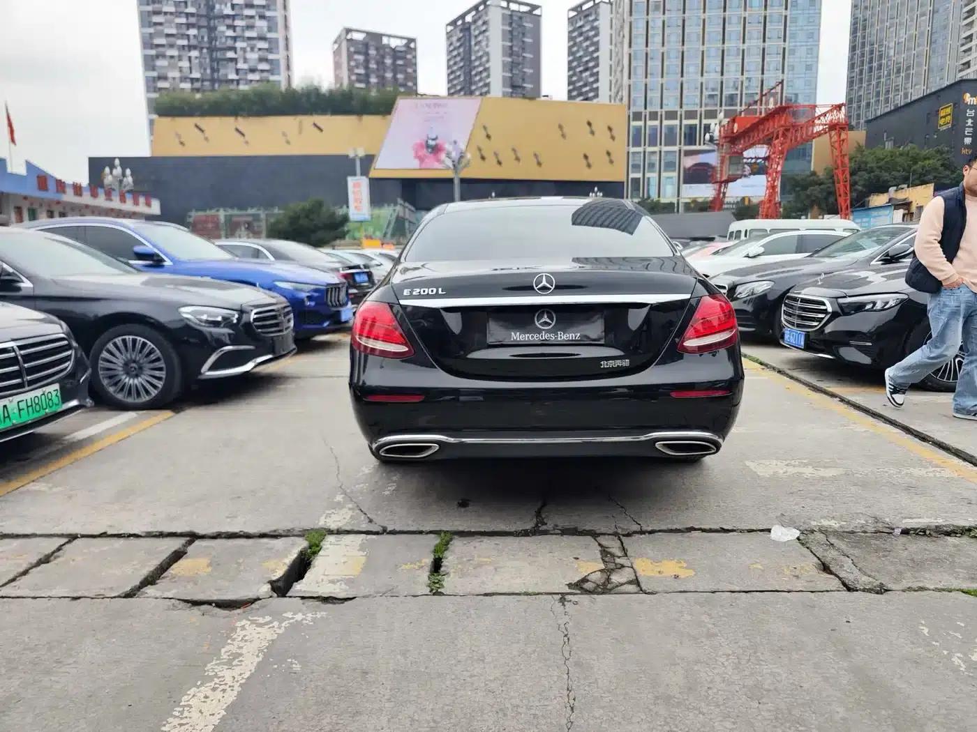 2019 Mercedes-Benz E-Class E 200 L — миниатюра 12