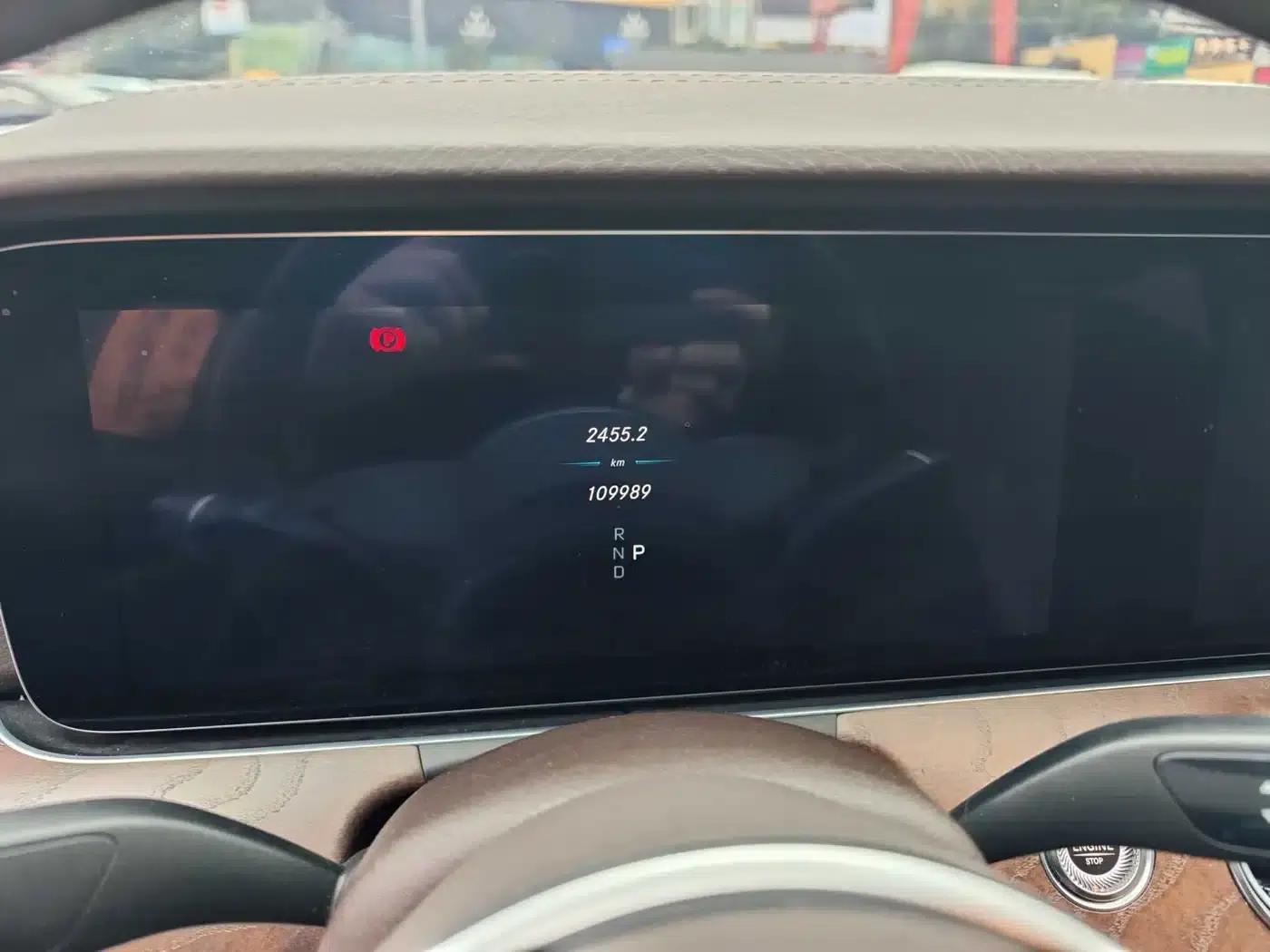 2019 Mercedes-Benz E-Class E 200 L — миниатюра 10