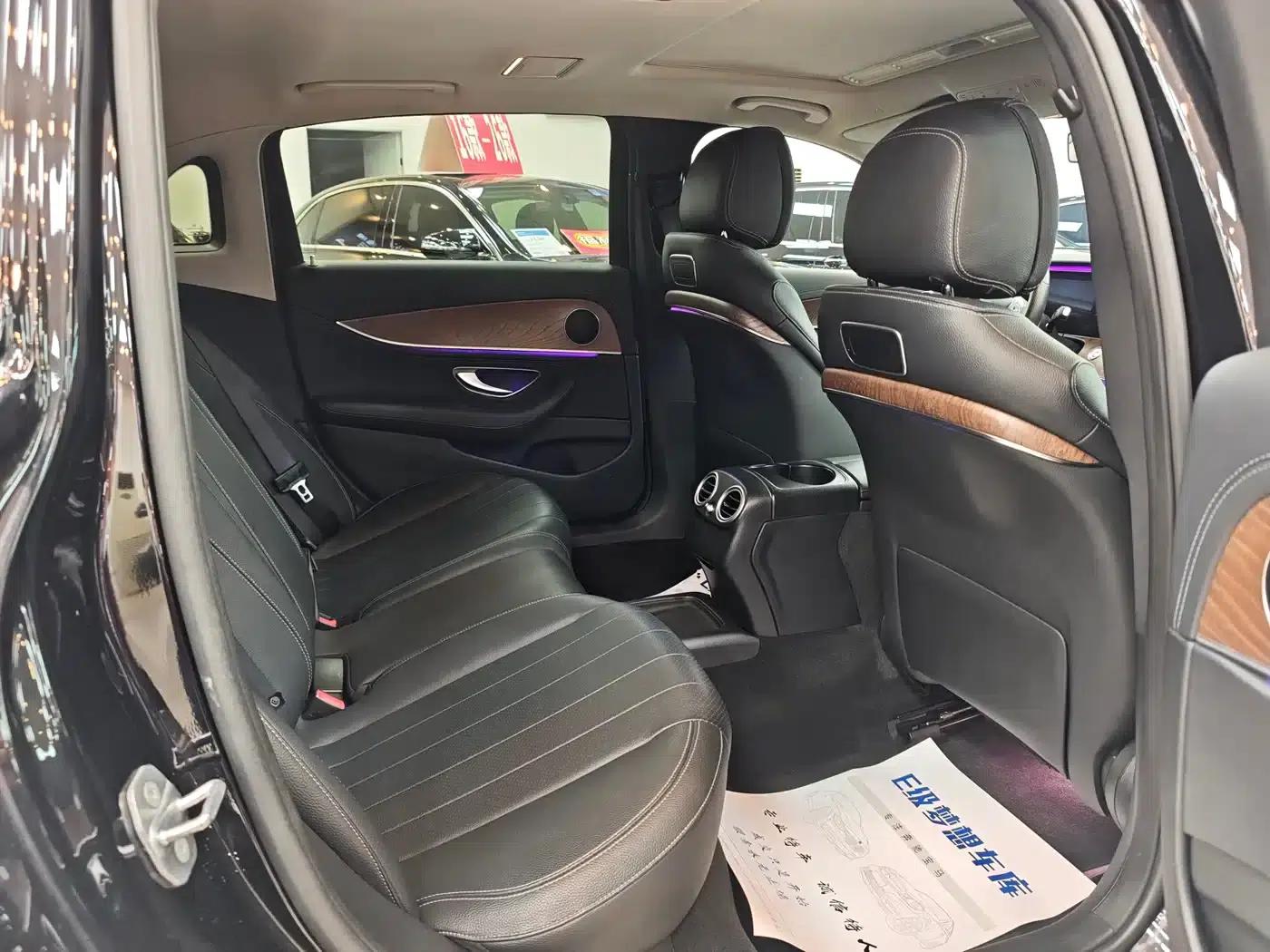 2016 Mercedes-Benz E-Class E 200 L — миниатюра 17