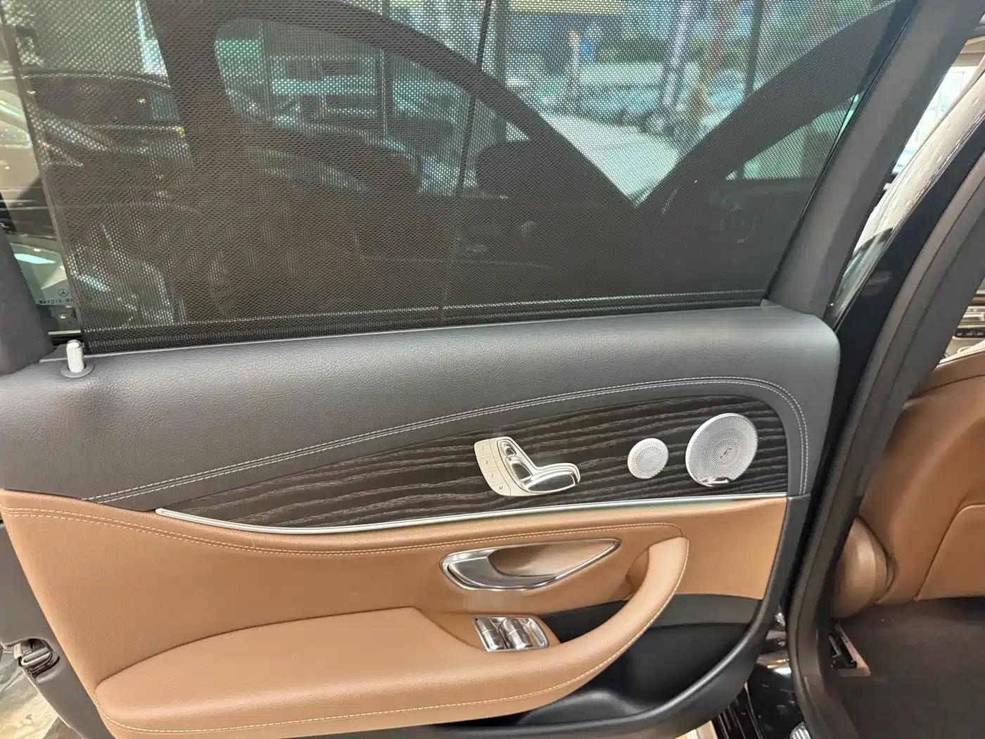 Mercedes-Benz E-Class 2020 Facelift E 300 L Sport Special Edition — миниатюра 11