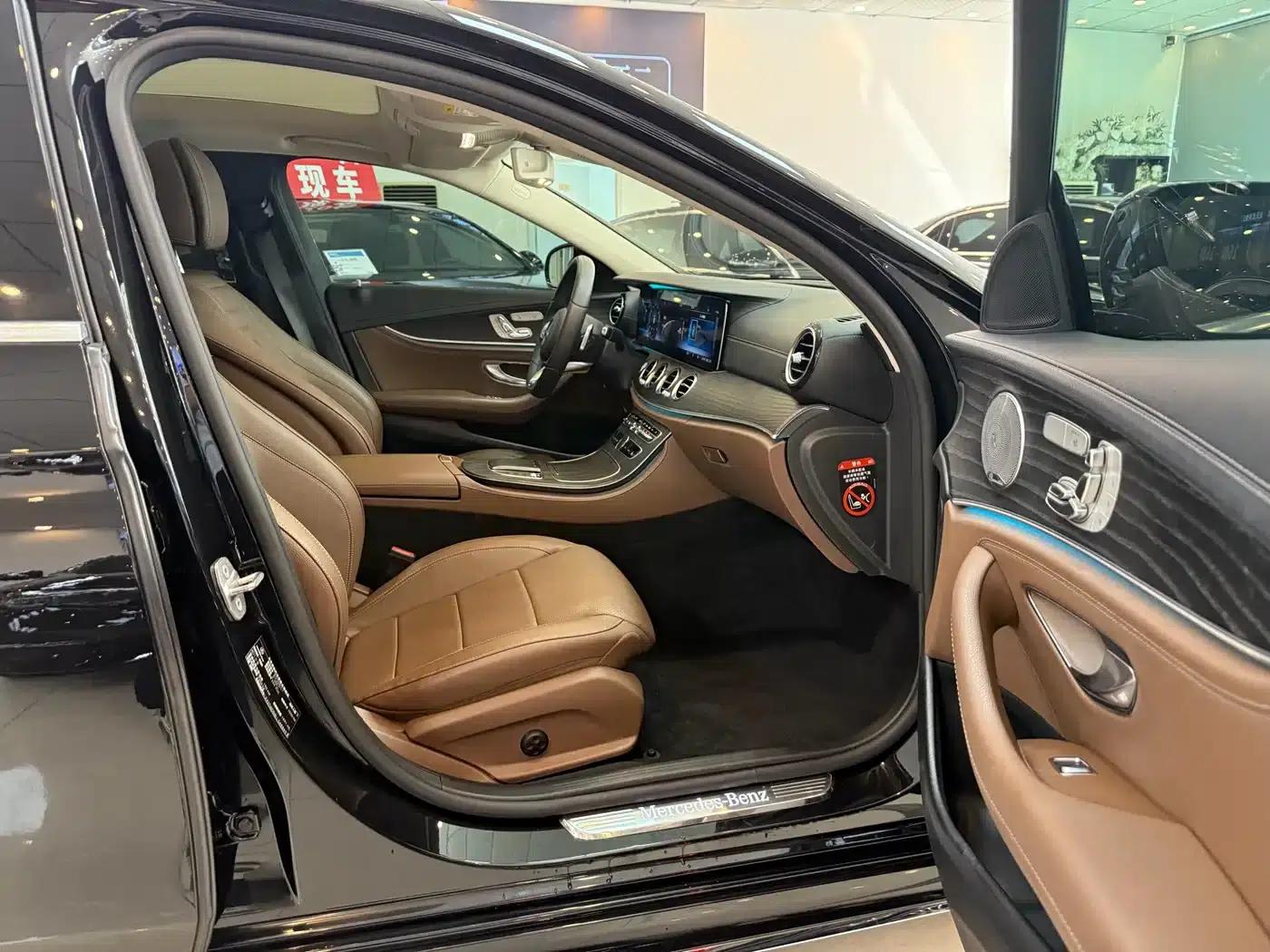 Mercedes-Benz E-Class 2020 Facelift E 300 L Sport Special Edition — миниатюра 16
