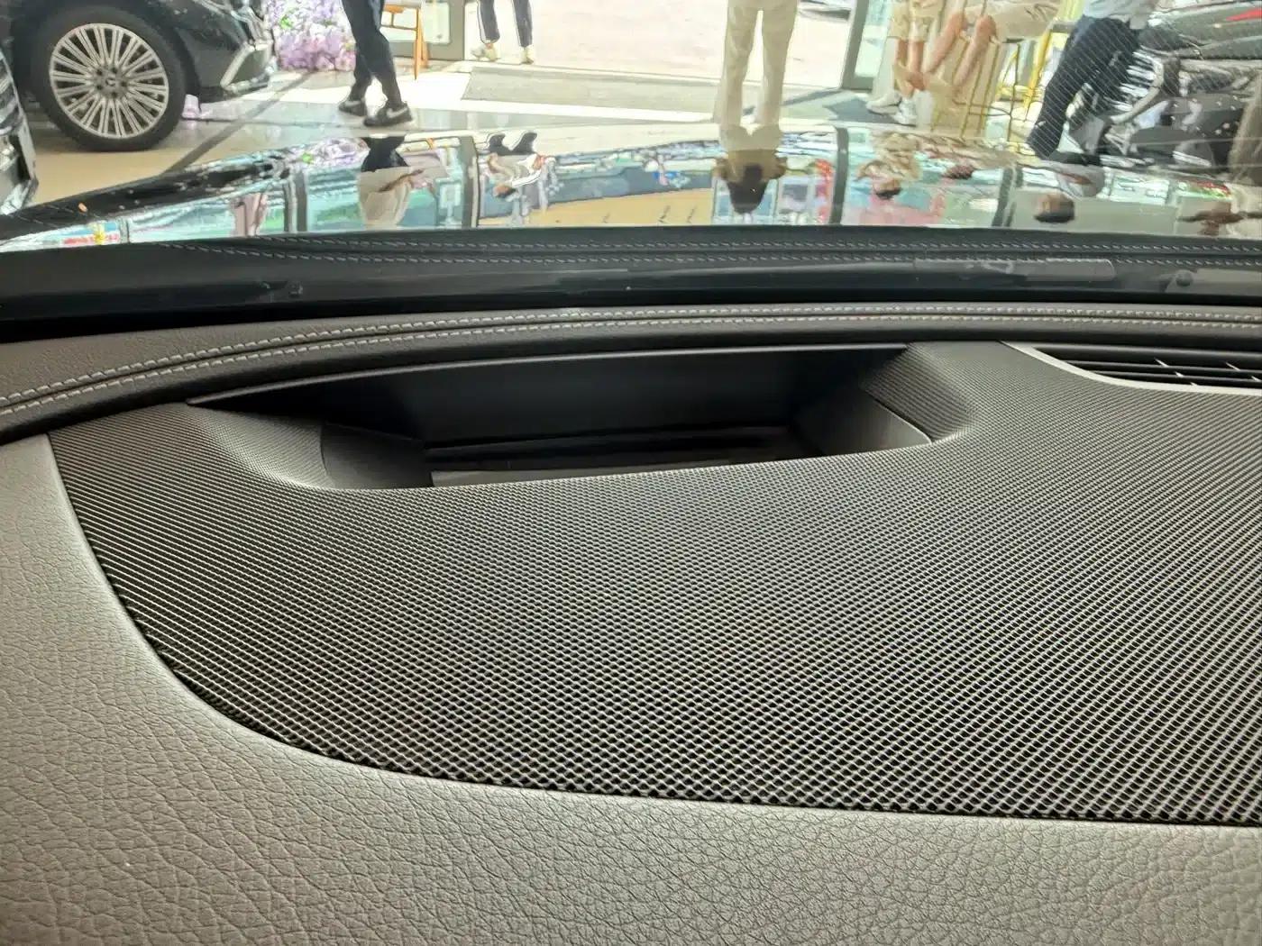 Mercedes-Benz E-Class 2020 Facelift E 300 L Sport Special Edition — миниатюра 5