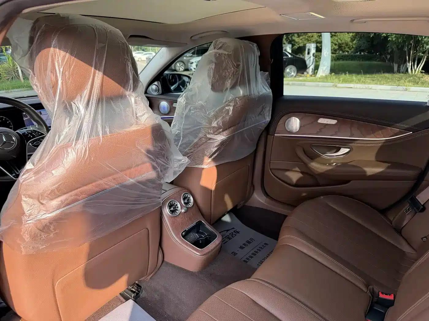 Mercedes-Benz E-Class 2023 E 300 L Fashion Edition — миниатюра 4