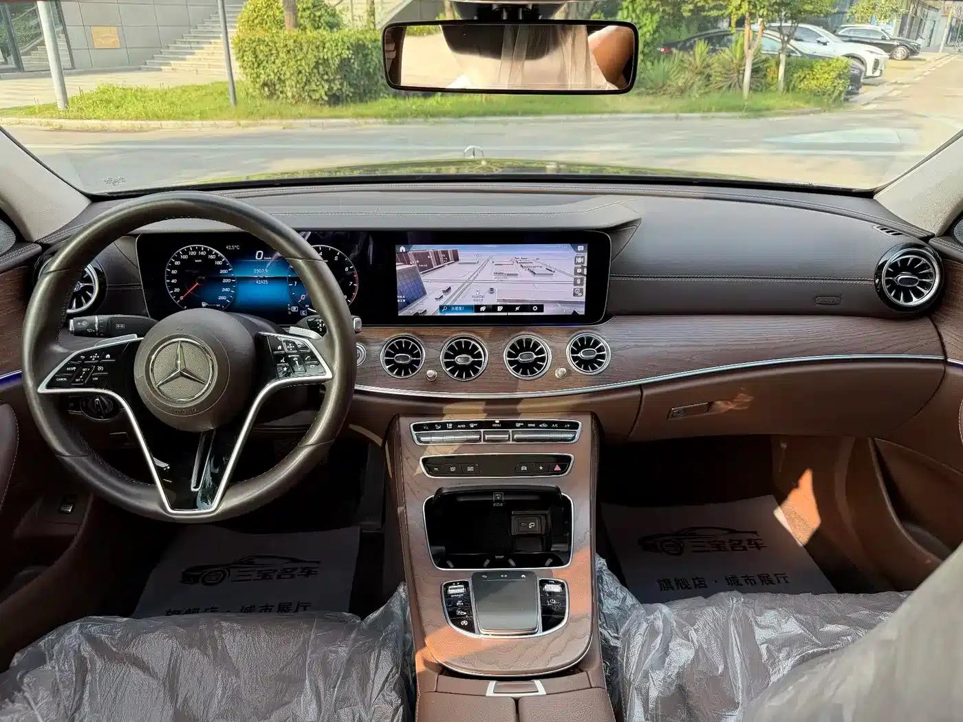 Mercedes-Benz E-Class 2023 E 300 L Fashion Edition — миниатюра 7