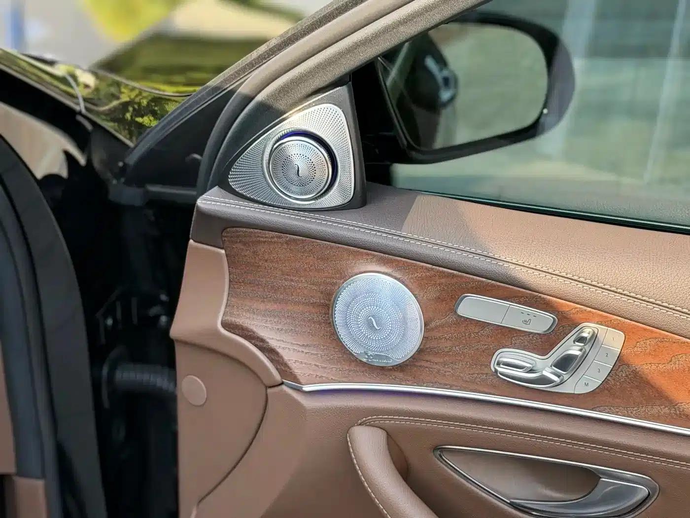Mercedes-Benz E-Class 2023 E 300 L Fashion Edition — миниатюра 8