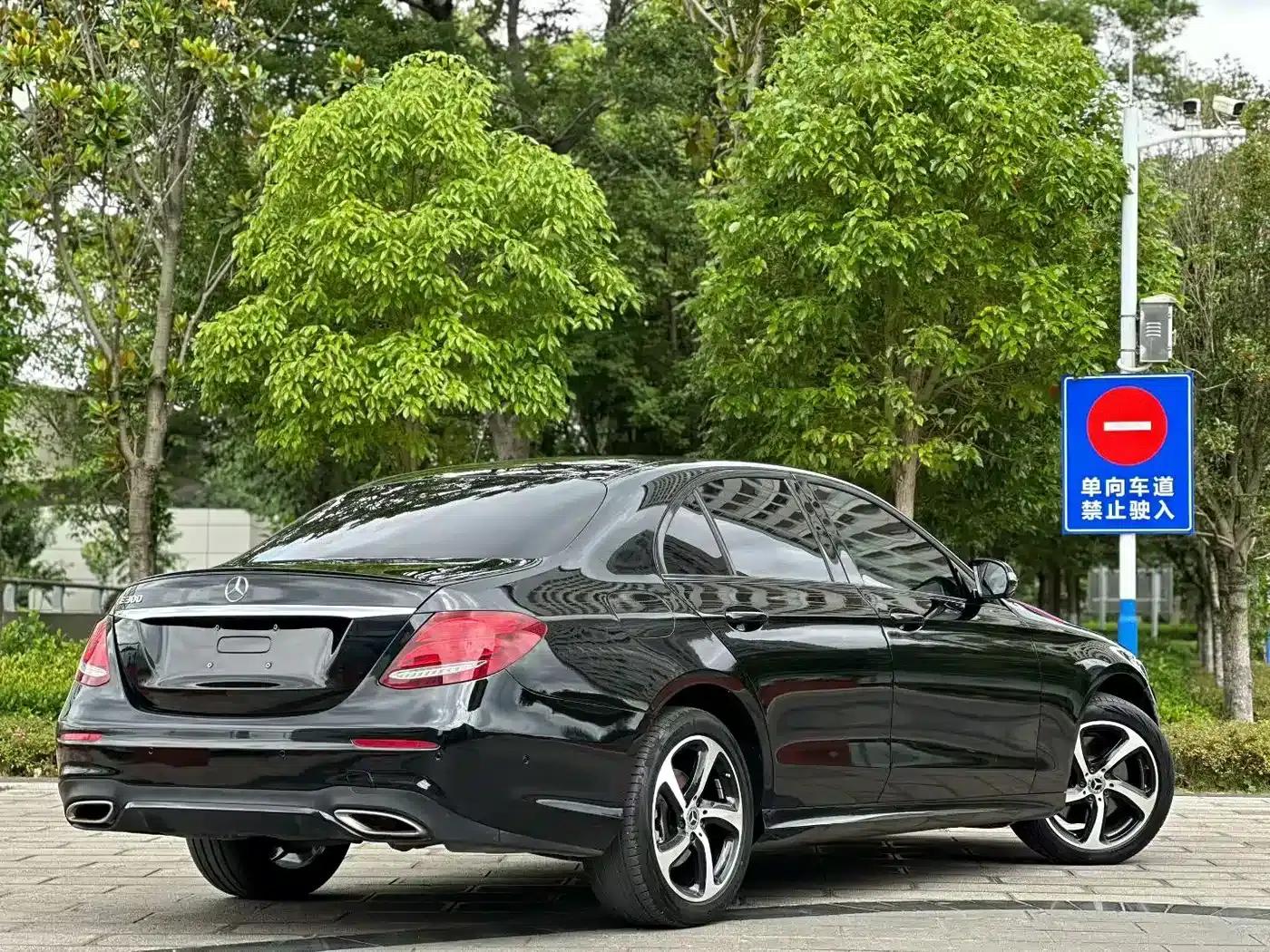 2017 Mercedes-Benz E-Class E 300 Sport — миниатюра 9
