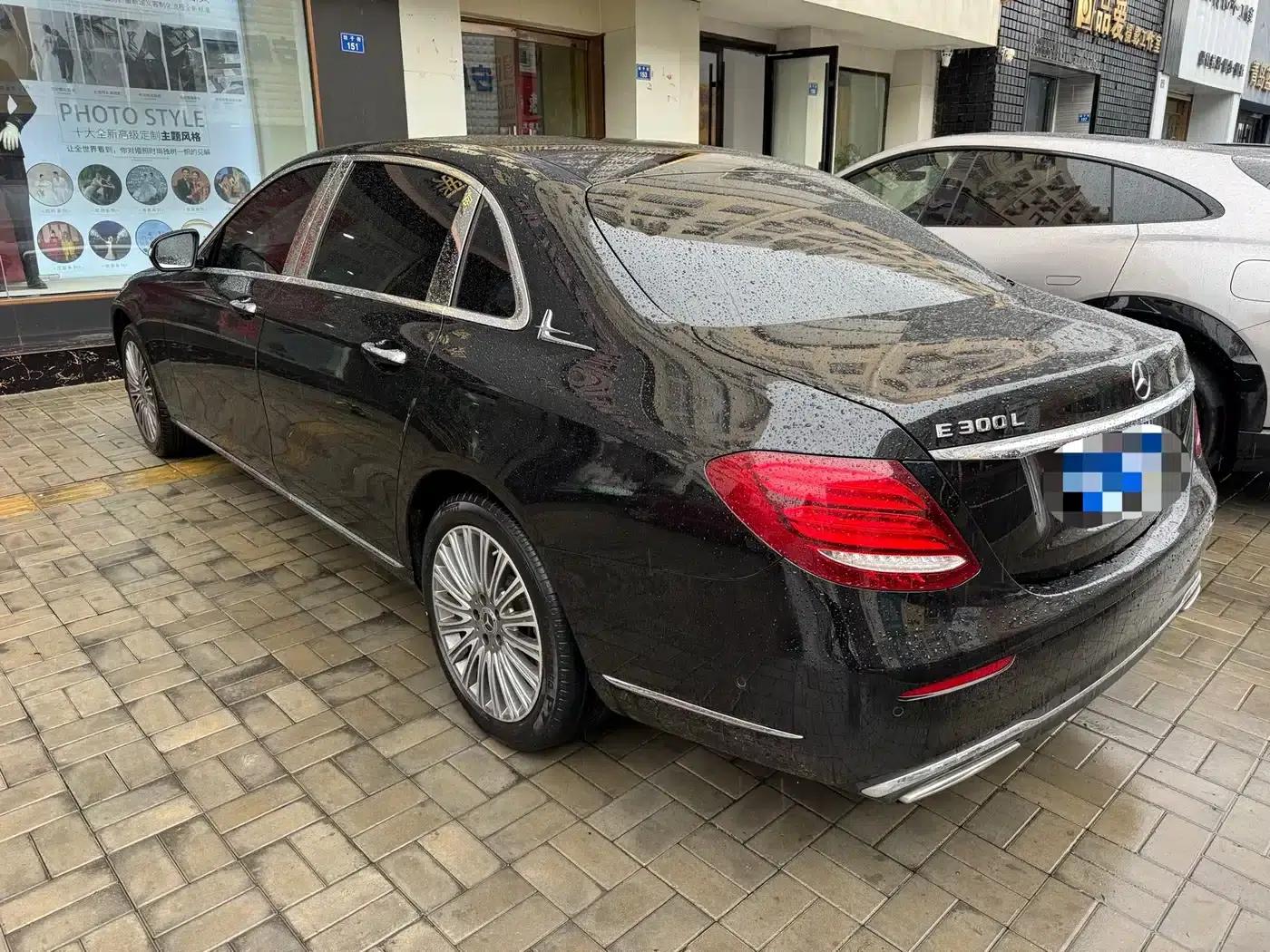 Mercedes-Benz E-Class 2020 Facelift E 300 L Fashion Model — миниатюра 3