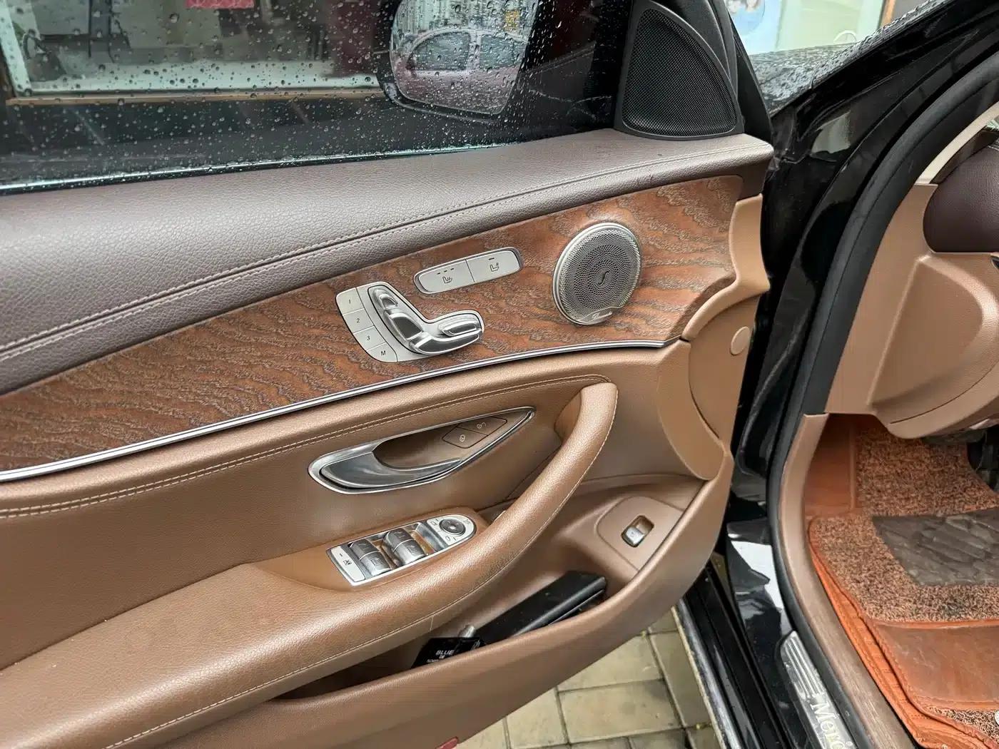 Mercedes-Benz E-Class 2020 Facelift E 300 L Fashion Model — миниатюра 8