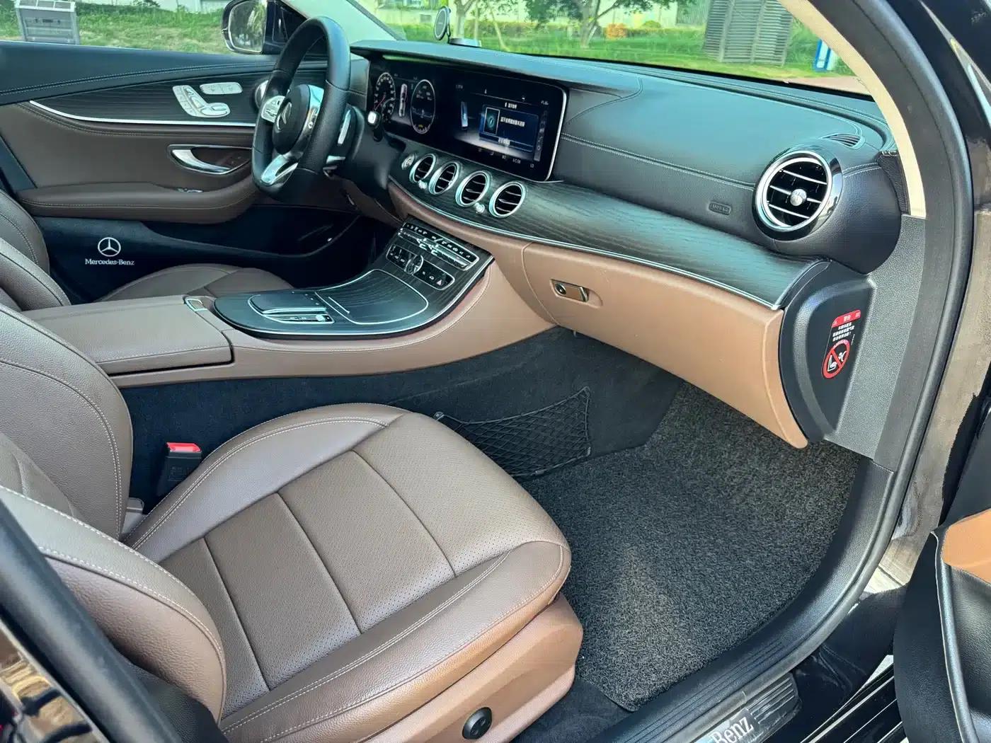 Mercedes-Benz E-Class 2019 Facelift E 300 L Sport Luxury — миниатюра 12
