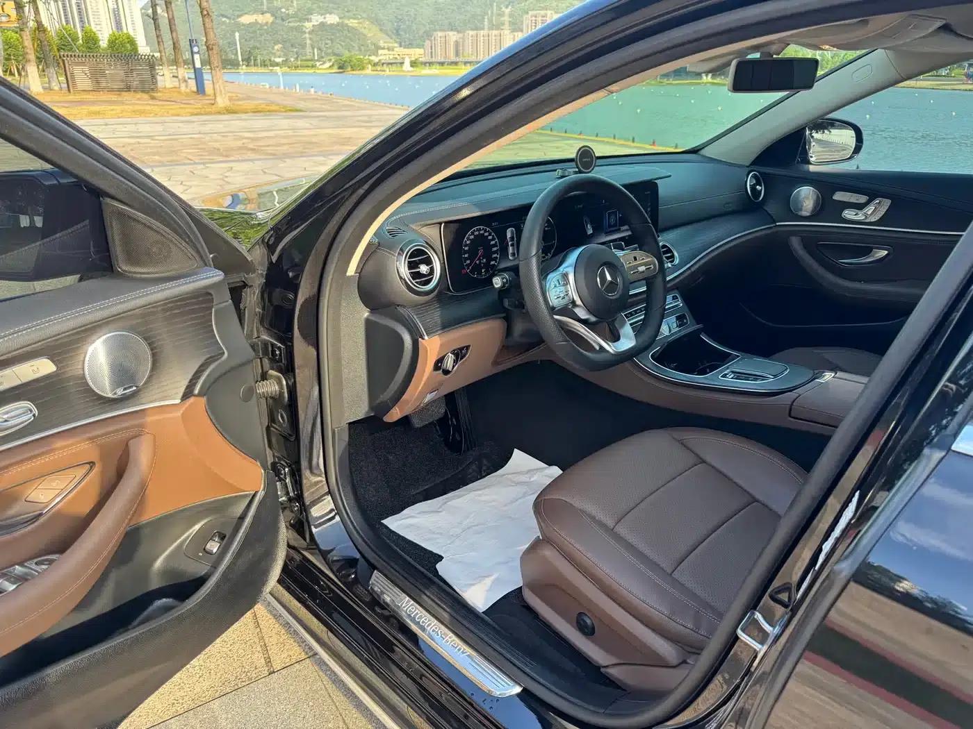 Mercedes-Benz E-Class 2019 Facelift E 300 L Sport Luxury — миниатюра 4