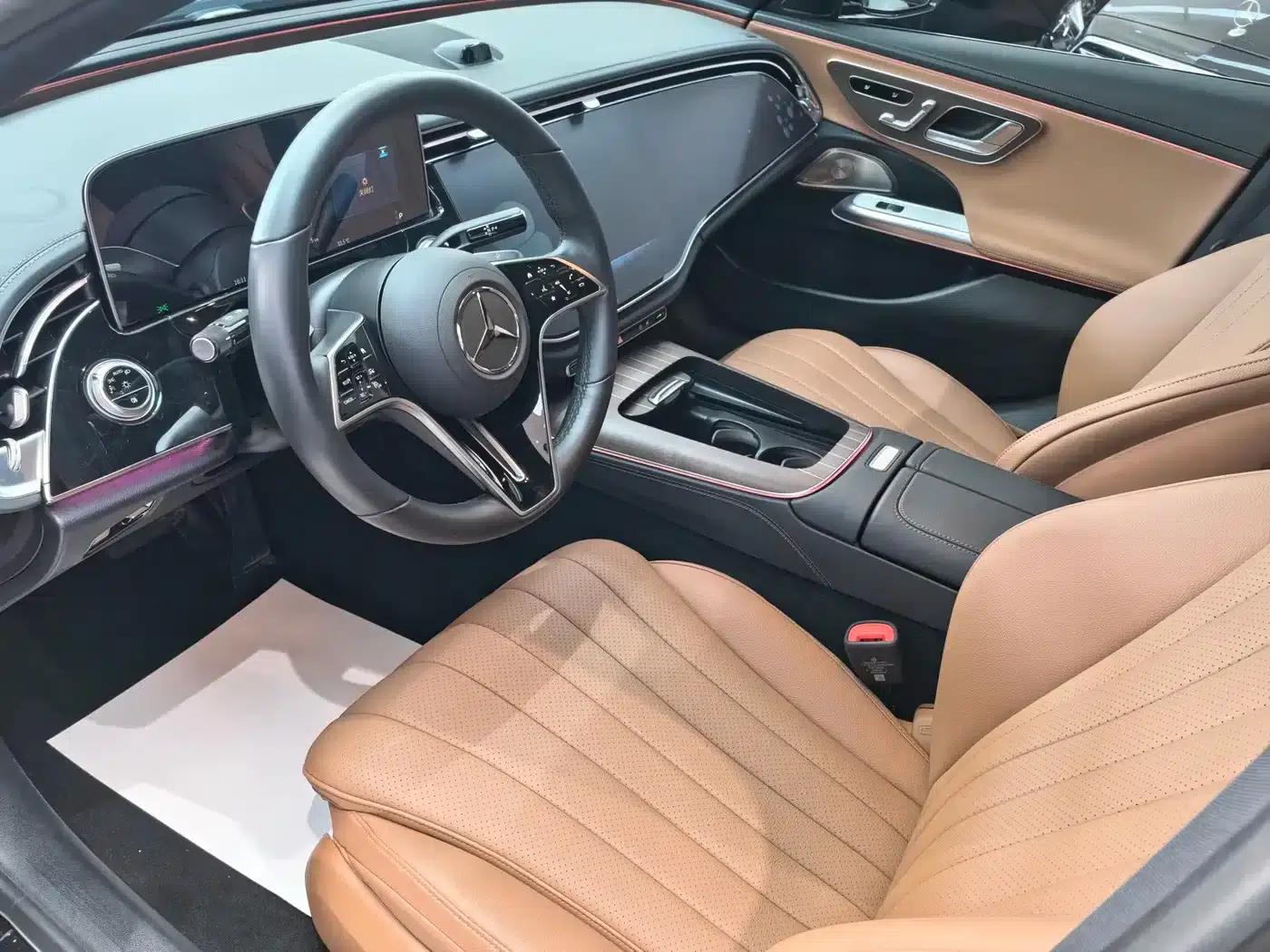 2024 Mercedes-Benz E-Class E 300 L Luxury — миниатюра 2