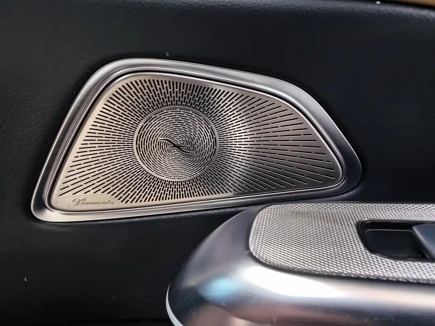 2024 Mercedes-Benz E-Class E 300 L Luxury — миниатюра 15