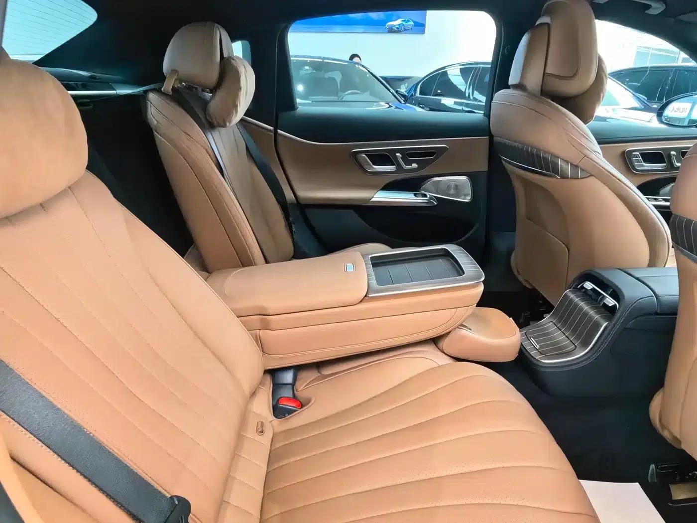 2024 Mercedes-Benz E-Class E 300 L Luxury — миниатюра 16