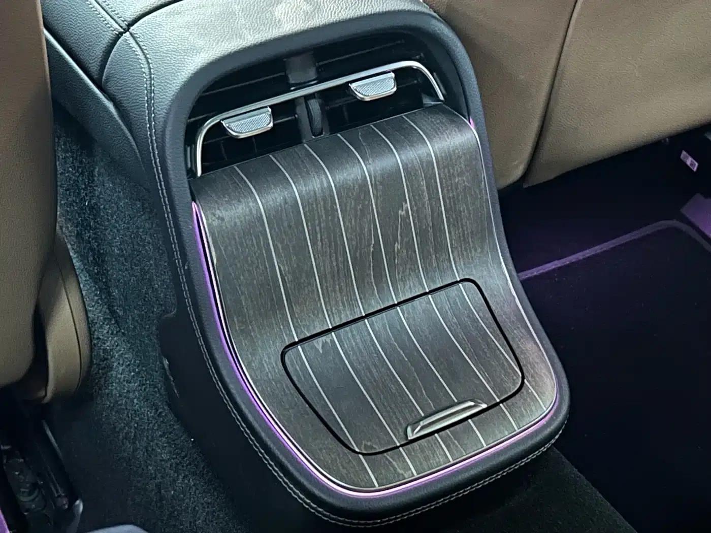 2024 Mercedes-Benz E-Class E 300 L Luxury — миниатюра 10