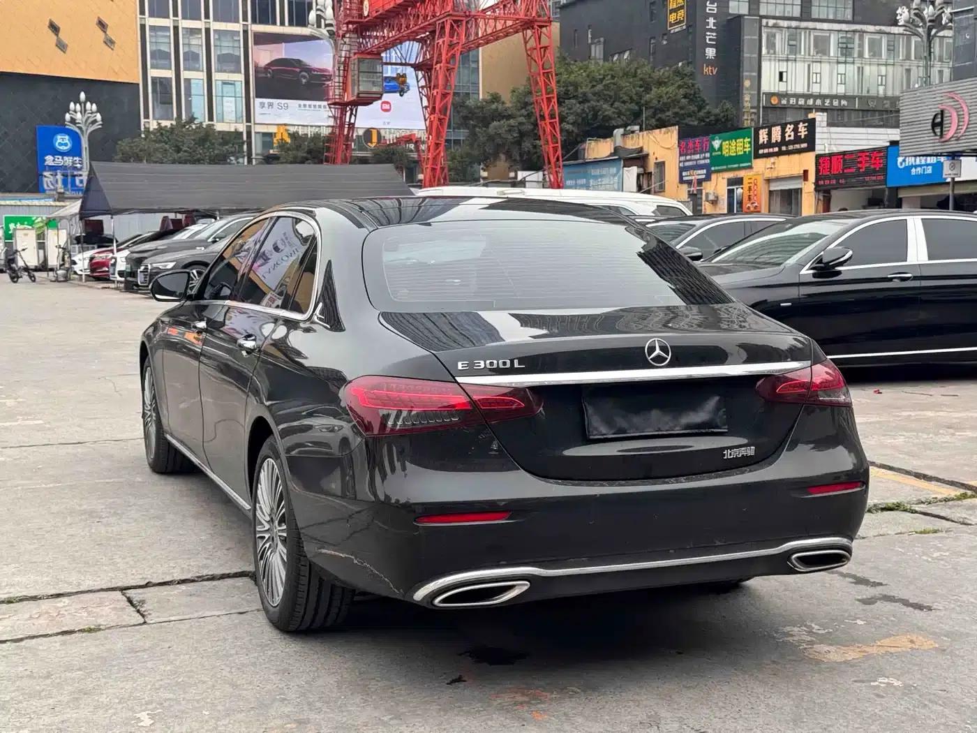 Mercedes-Benz E-Class 2023 E 300 L Fashion Edition — миниатюра 19