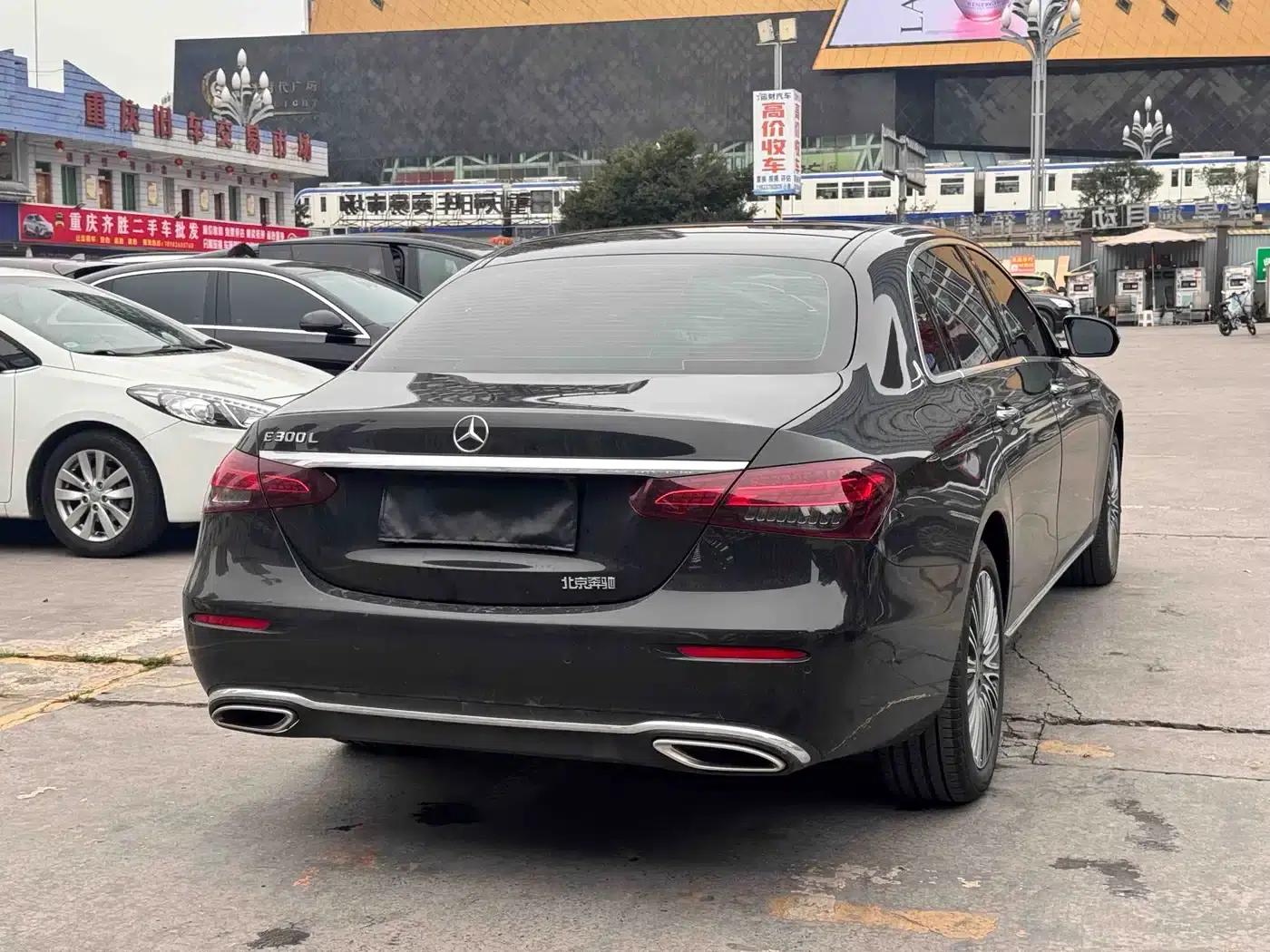 Mercedes-Benz E-Class 2023 E 300 L Fashion Edition — миниатюра 20