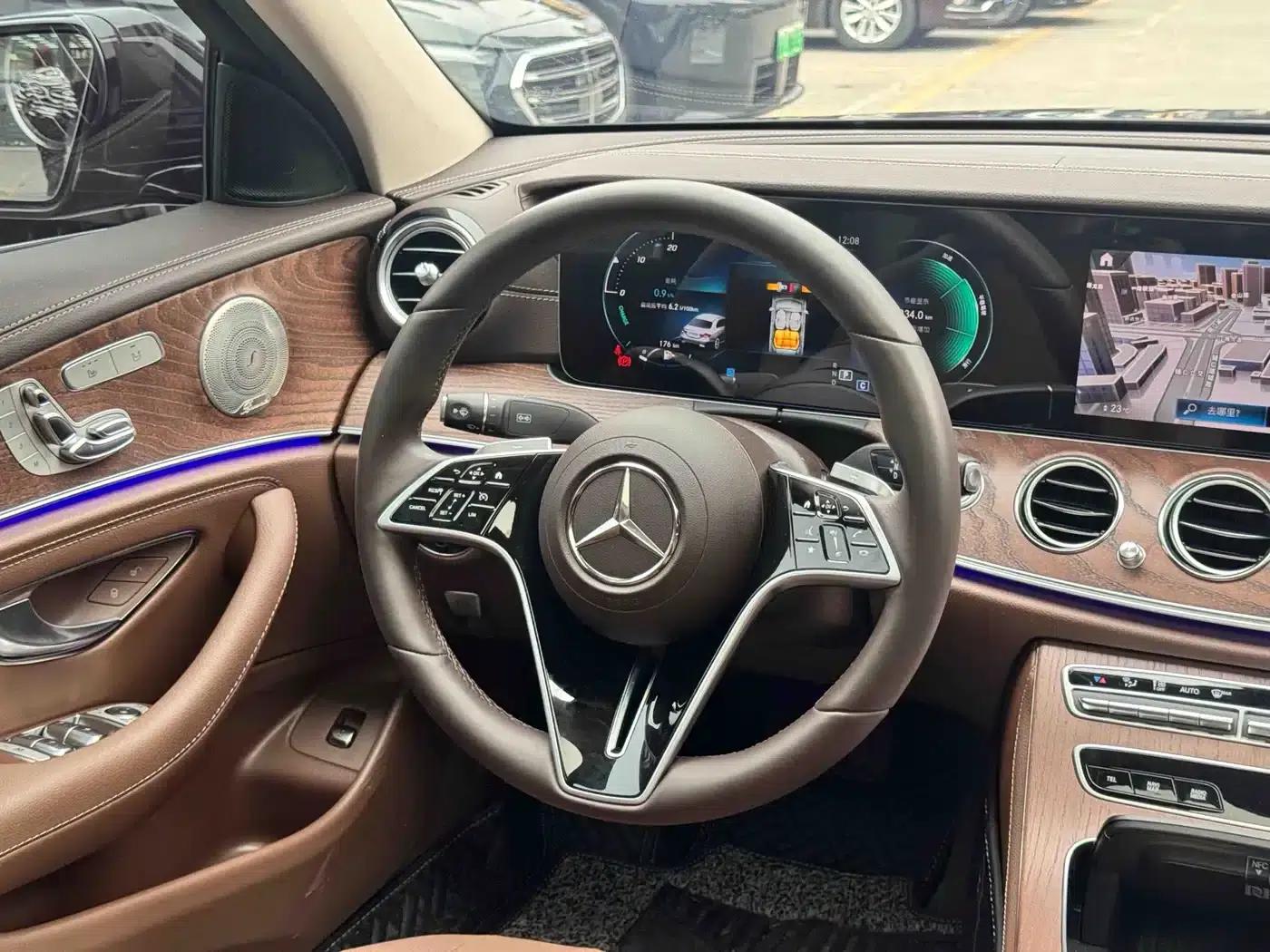 Mercedes-Benz E-Class 2023 E 300 L Fashion Edition — миниатюра 10