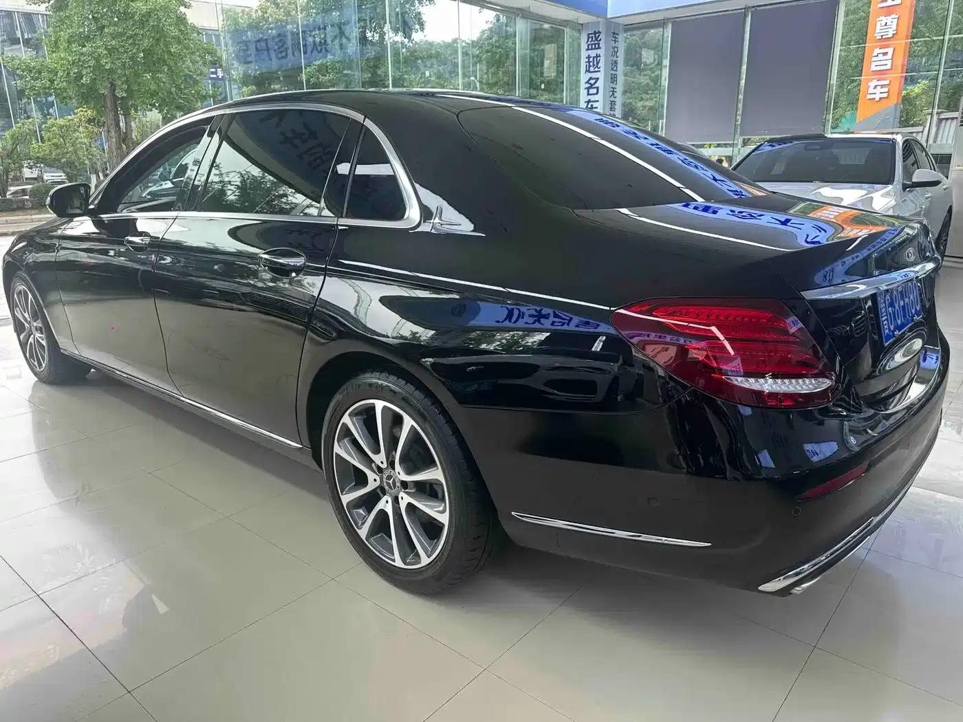Mercedes-Benz E-Class 2018 Facelift E 300 L Luxury — миниатюра 9