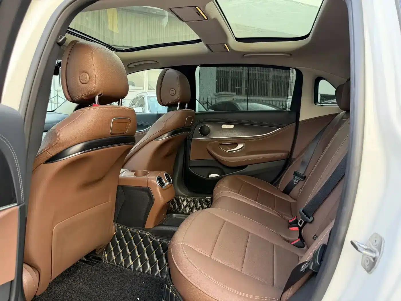 2016 Mercedes-Benz E-Class E 300 L Sport Luxury — миниатюра 5