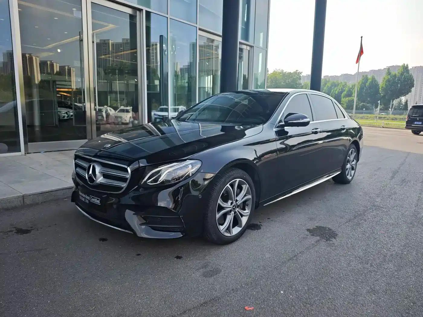 Mercedes-Benz E-Class 2020 Facelift E 300 L Sport Style — миниатюра 1