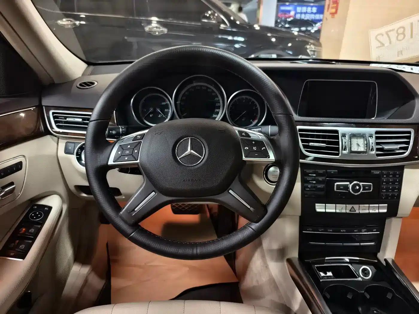 2015 Mercedes-Benz E-Class E 200 L — миниатюра 6