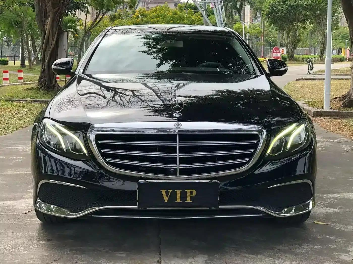 Mercedes-Benz E-Class 2019 E 300 L Fashion Edition — миниатюра 2