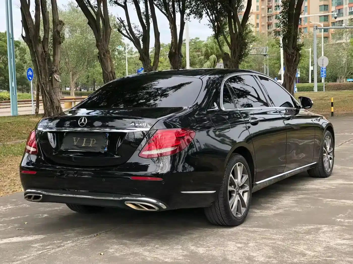 Mercedes-Benz E-Class 2019 E 300 L Fashion Edition — миниатюра 6
