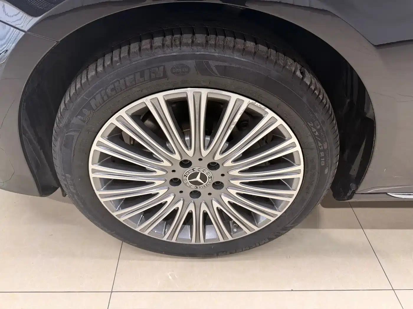 Mercedes-Benz E-Class 2020 E 300 L Luxury — миниатюра 11
