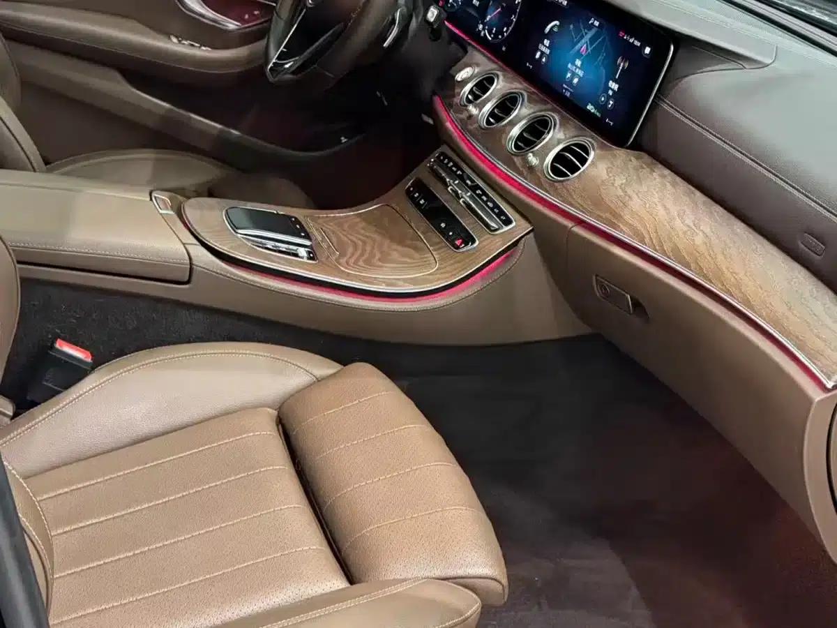 2022 Mercedes-Benz E-Class E 300 L Luxury — миниатюра 4