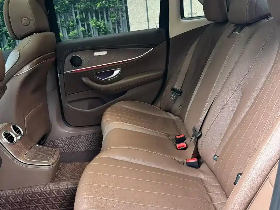 Mercedes-Benz E-Class 2023 Facelift E 260 L — миниатюра 10
