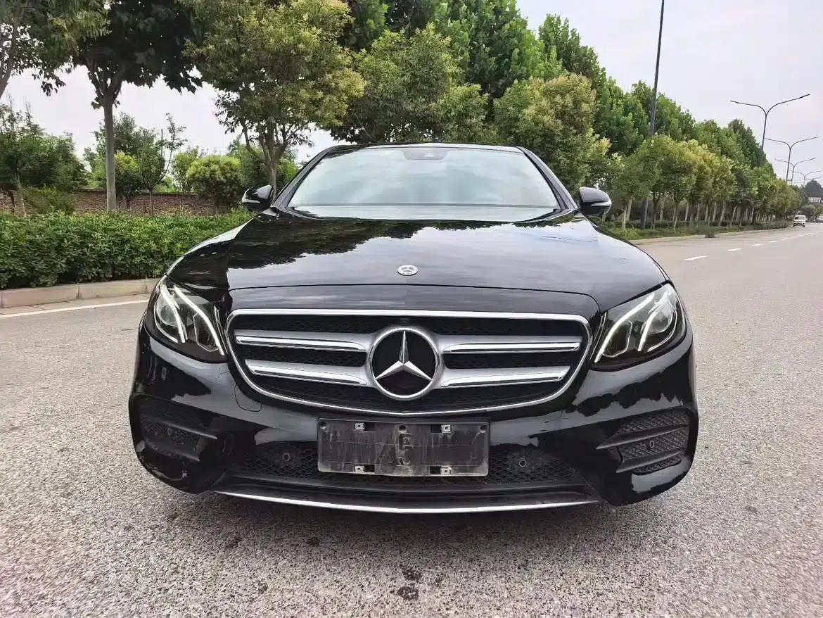 Mercedes-Benz E-Class 2017 E 300 L Sport Luxury — миниатюра 2