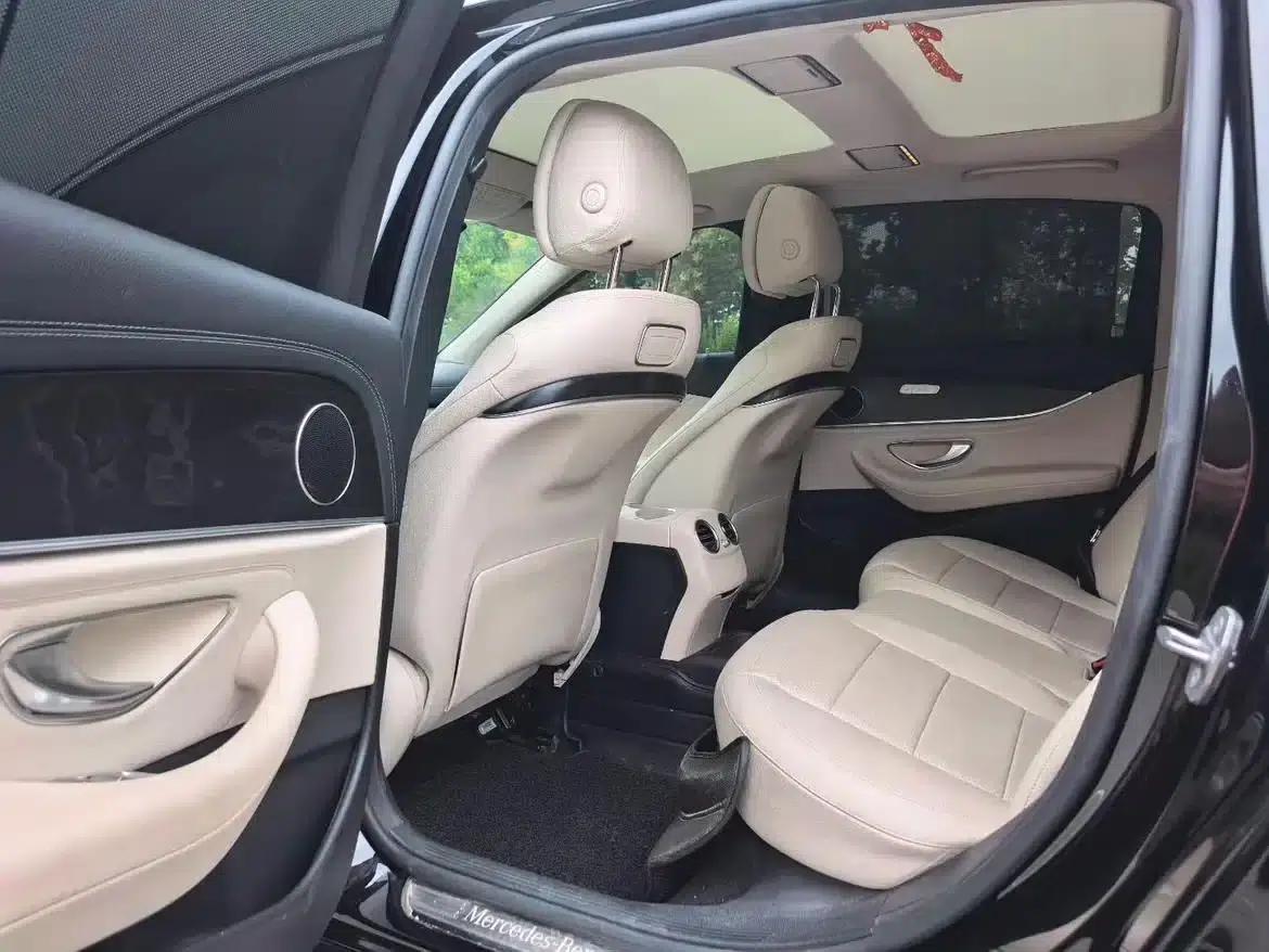 Mercedes-Benz E-Class 2017 E 300 L Sport Luxury — миниатюра 6