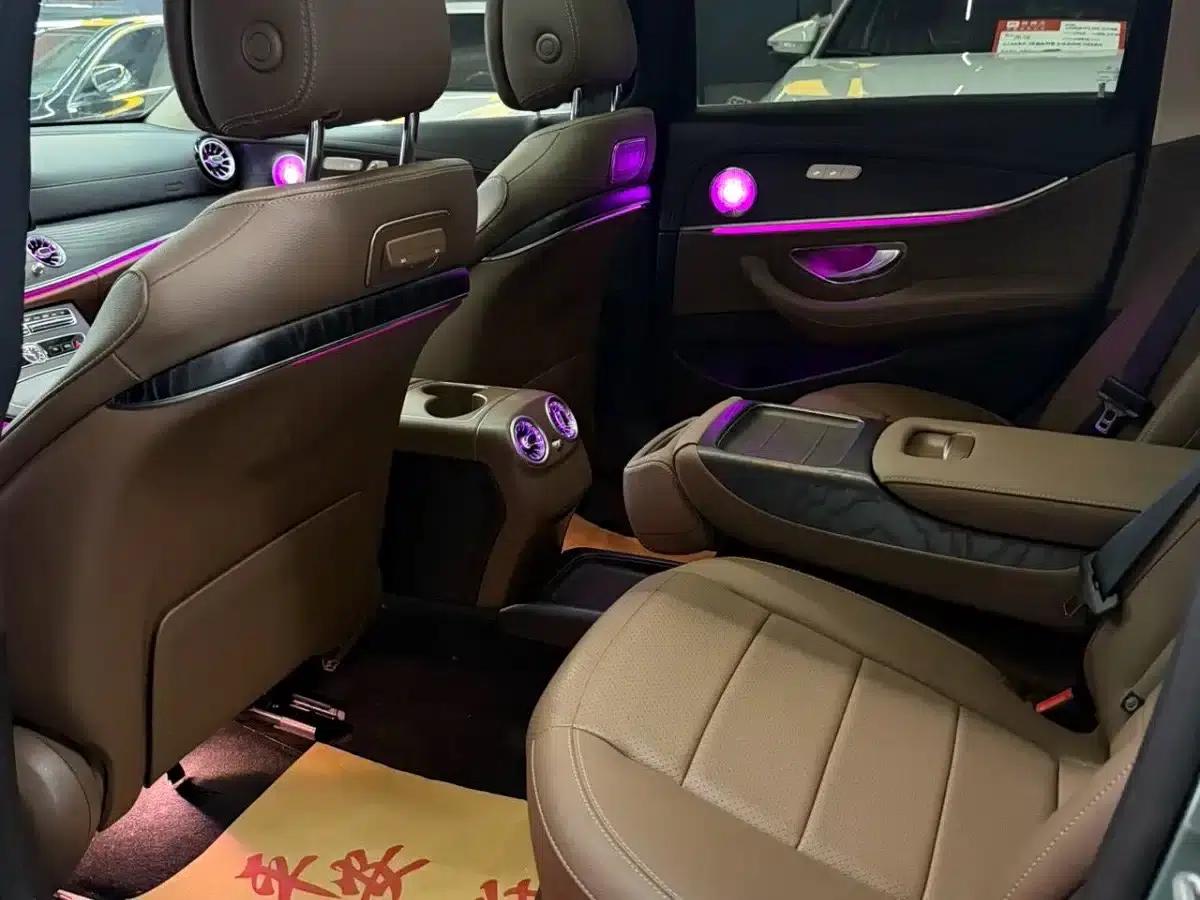 Mercedes-Benz E-Class 2020 E 300 L Sport Style — миниатюра 6
