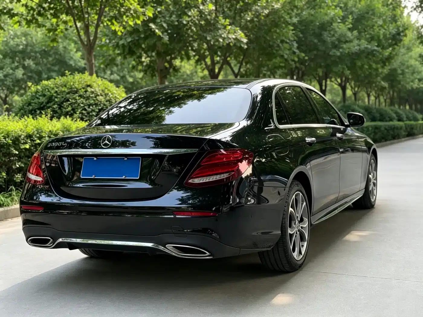 Mercedes-Benz E-Class 2020 E 300 L Sport Style — миниатюра 9