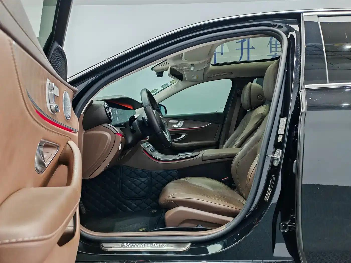 Mercedes-Benz E-Class 2019 Facelift E 300 L Luxury — миниатюра 11