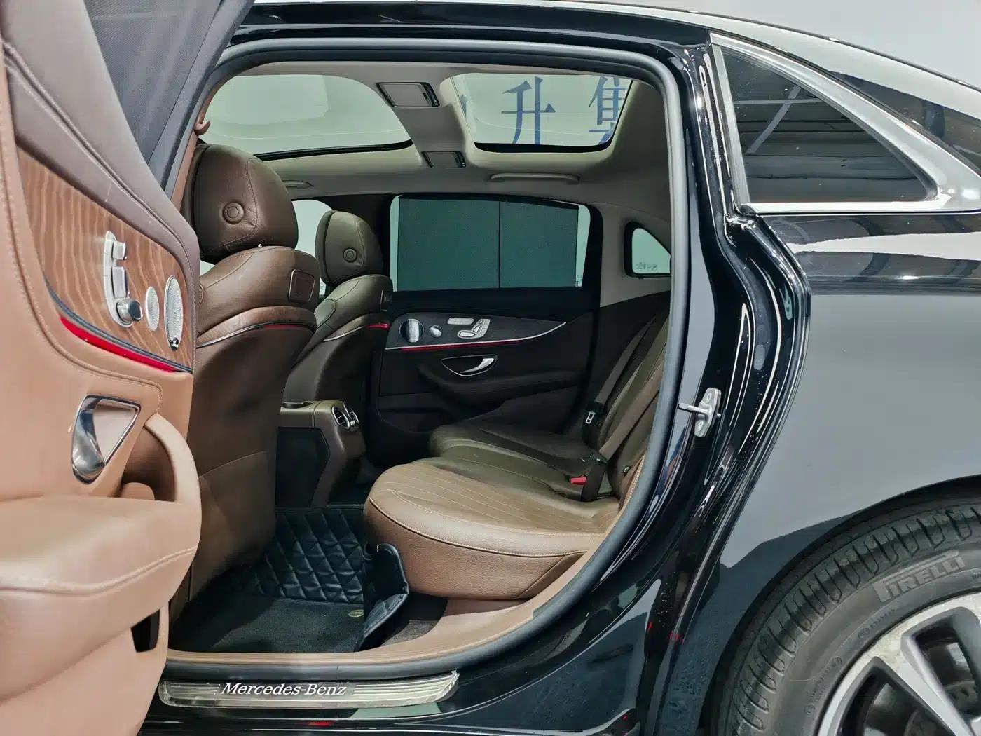 Mercedes-Benz E-Class 2019 Facelift E 300 L Luxury — миниатюра 12
