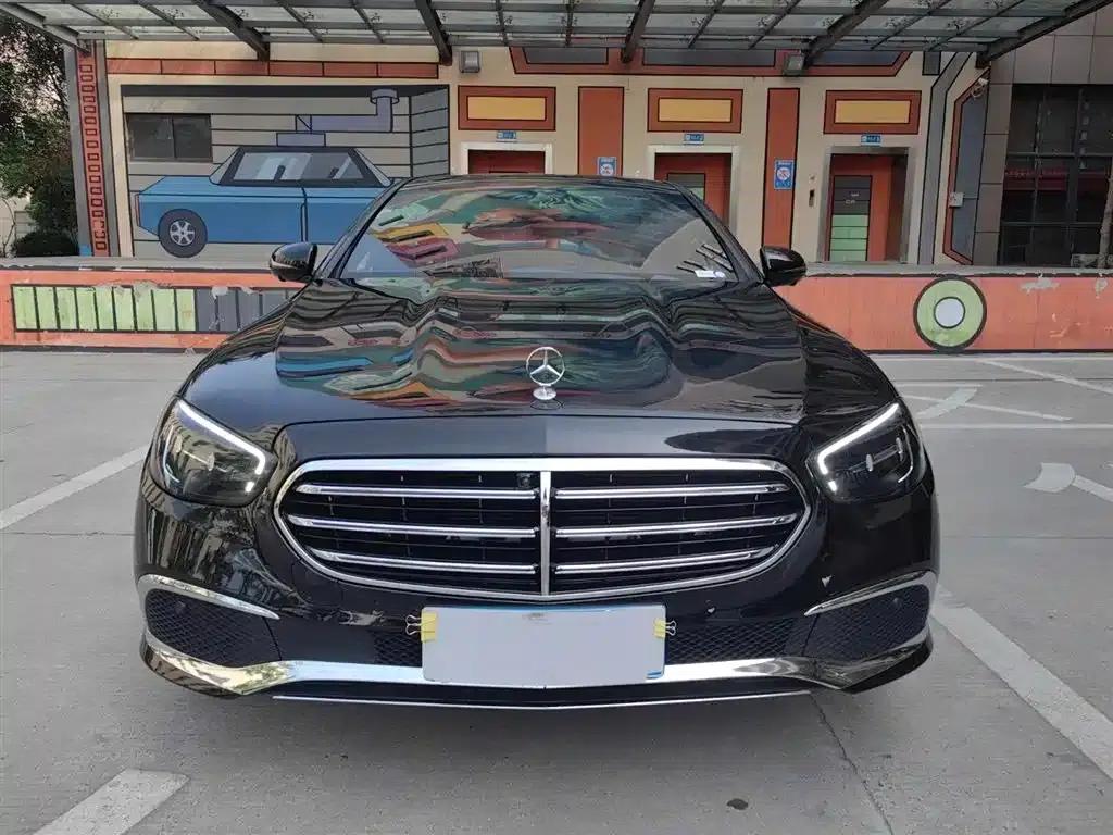 Mercedes-Benz E-Class 2022 Facelift E 300 L Fashion Model — миниатюра 2