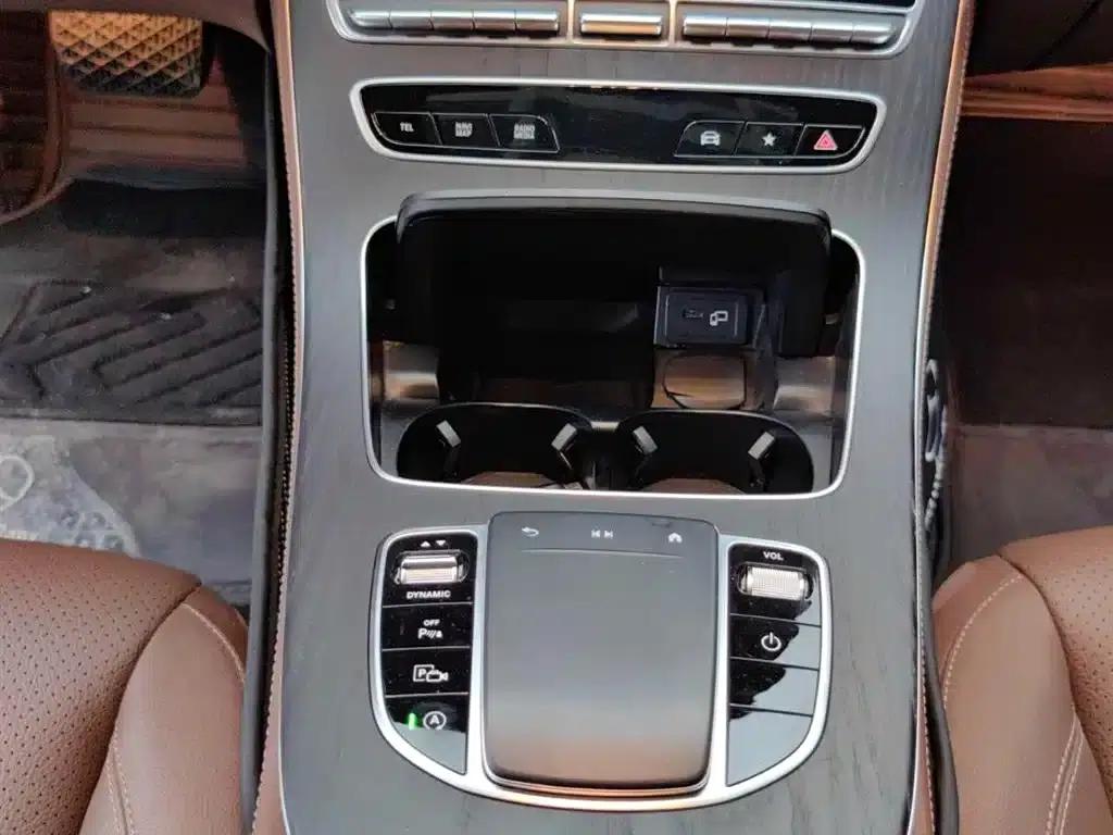 Mercedes-Benz E-Class 2022 Facelift E 300 L Fashion Model — миниатюра 11