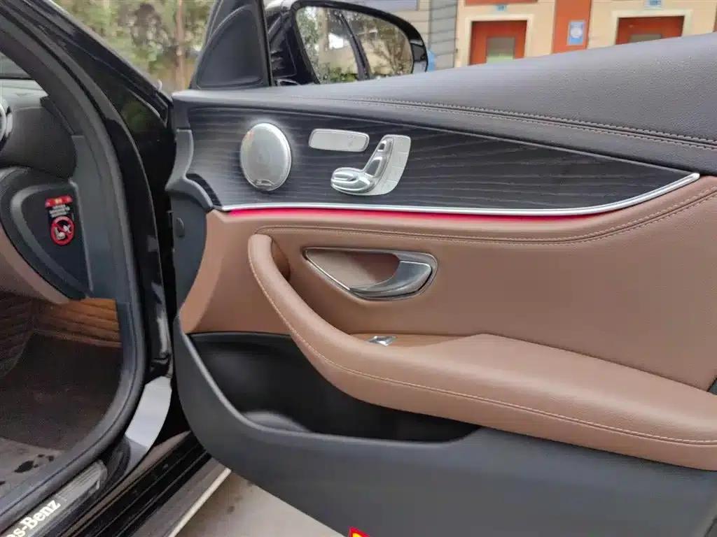 Mercedes-Benz E-Class 2022 Facelift E 300 L Fashion Model — миниатюра 13