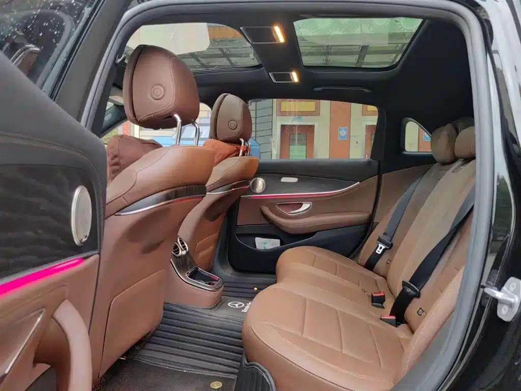 Mercedes-Benz E-Class 2022 Facelift E 300 L Fashion Model — миниатюра 6