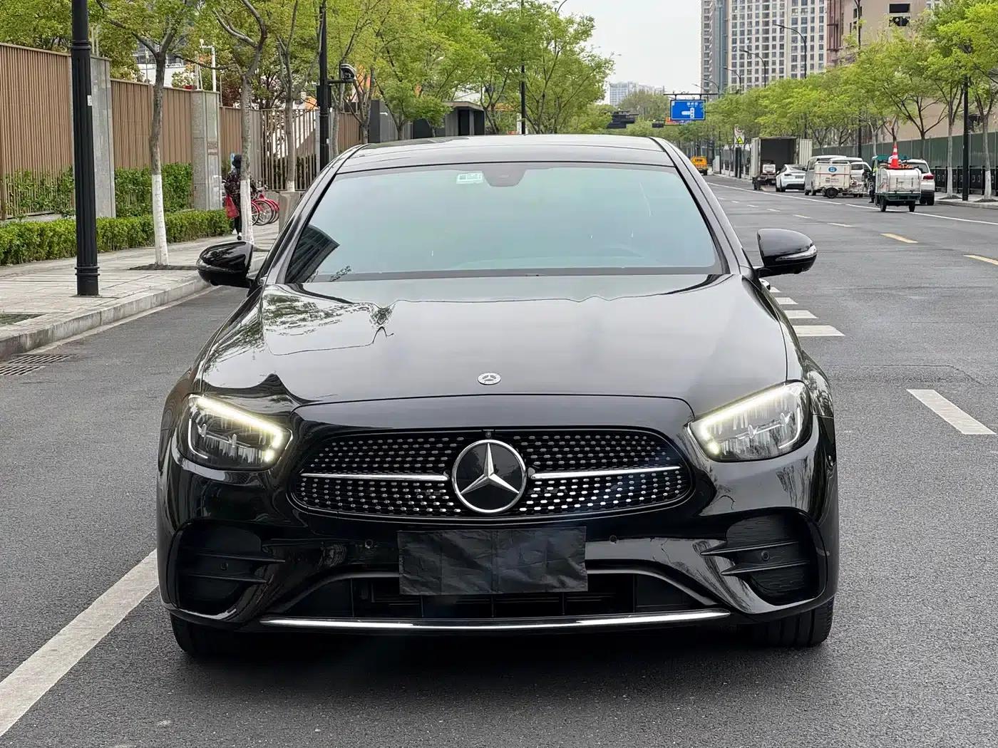 Mercedes-Benz E-Class 2022 E 300 L Sport Luxury — миниатюра 2