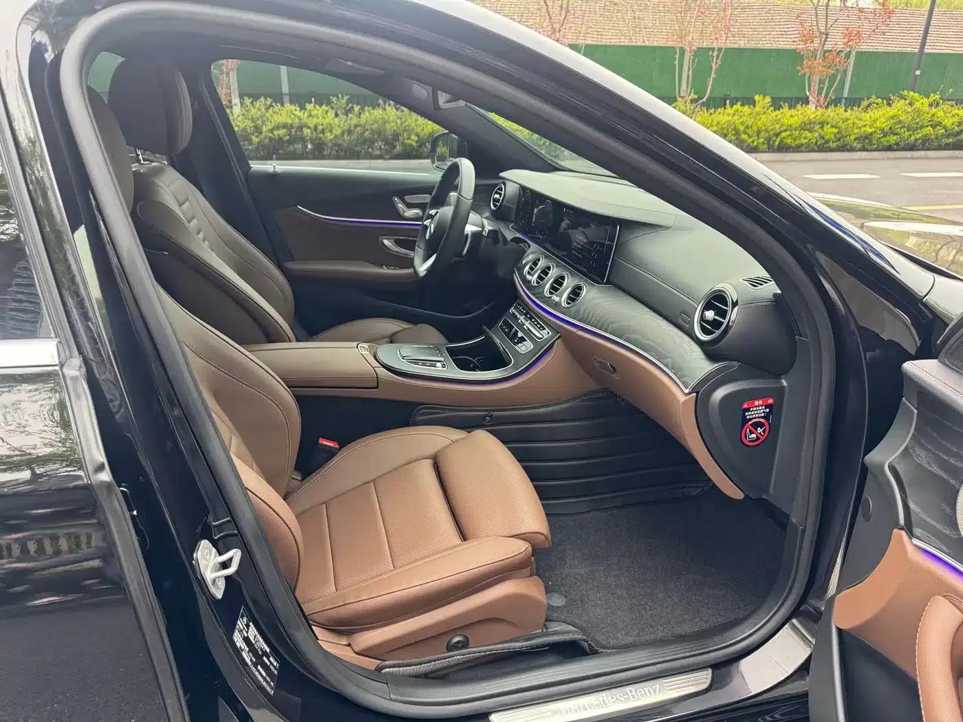 Mercedes-Benz E-Class 2022 E 300 L Sport Luxury — миниатюра 17