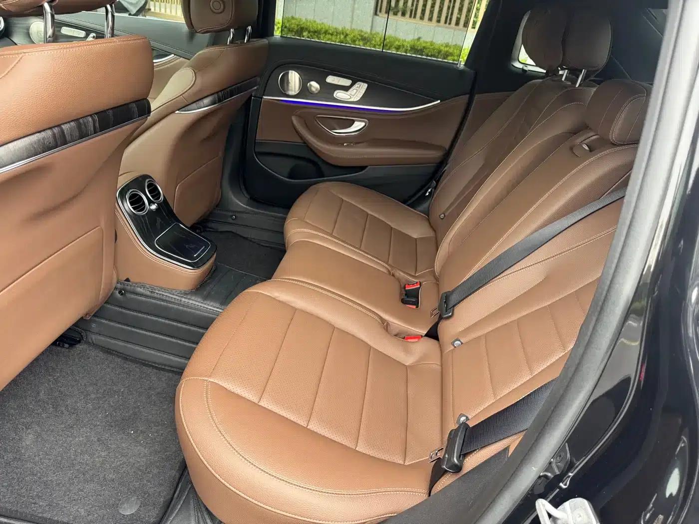 Mercedes-Benz E-Class 2022 E 300 L Sport Luxury — миниатюра 20