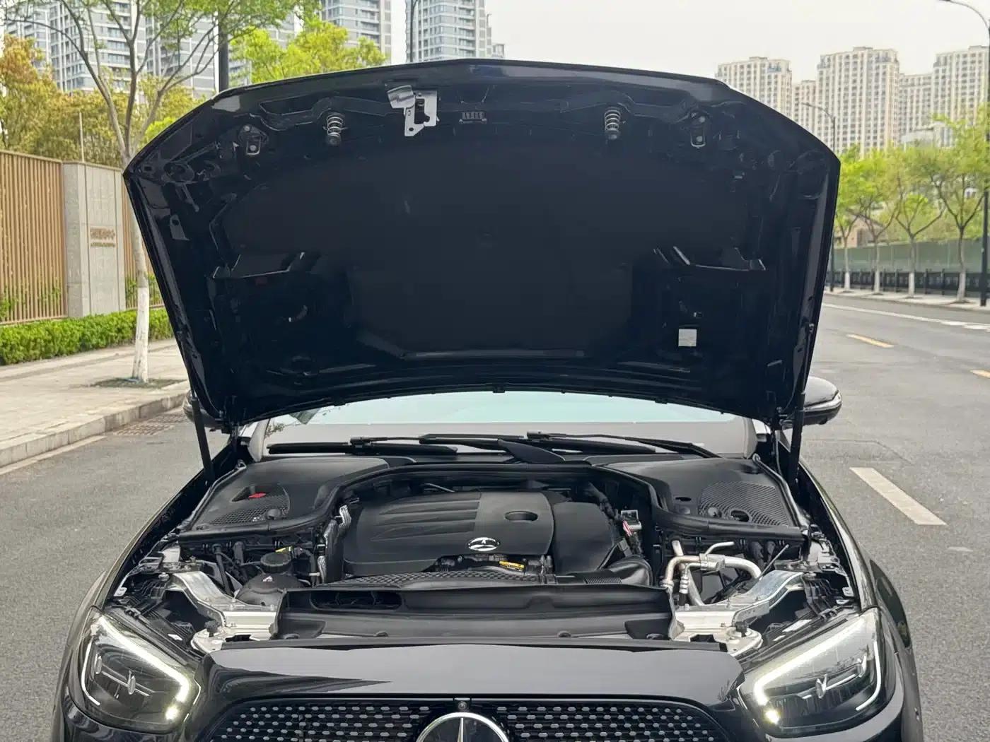Mercedes-Benz E-Class 2022 E 300 L Sport Luxury — миниатюра 25