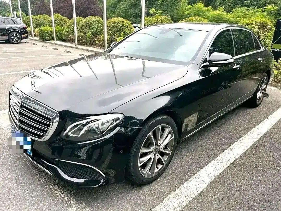 Mercedes-Benz E-Class 2019 E 300 L Fashion Edition — миниатюра 1