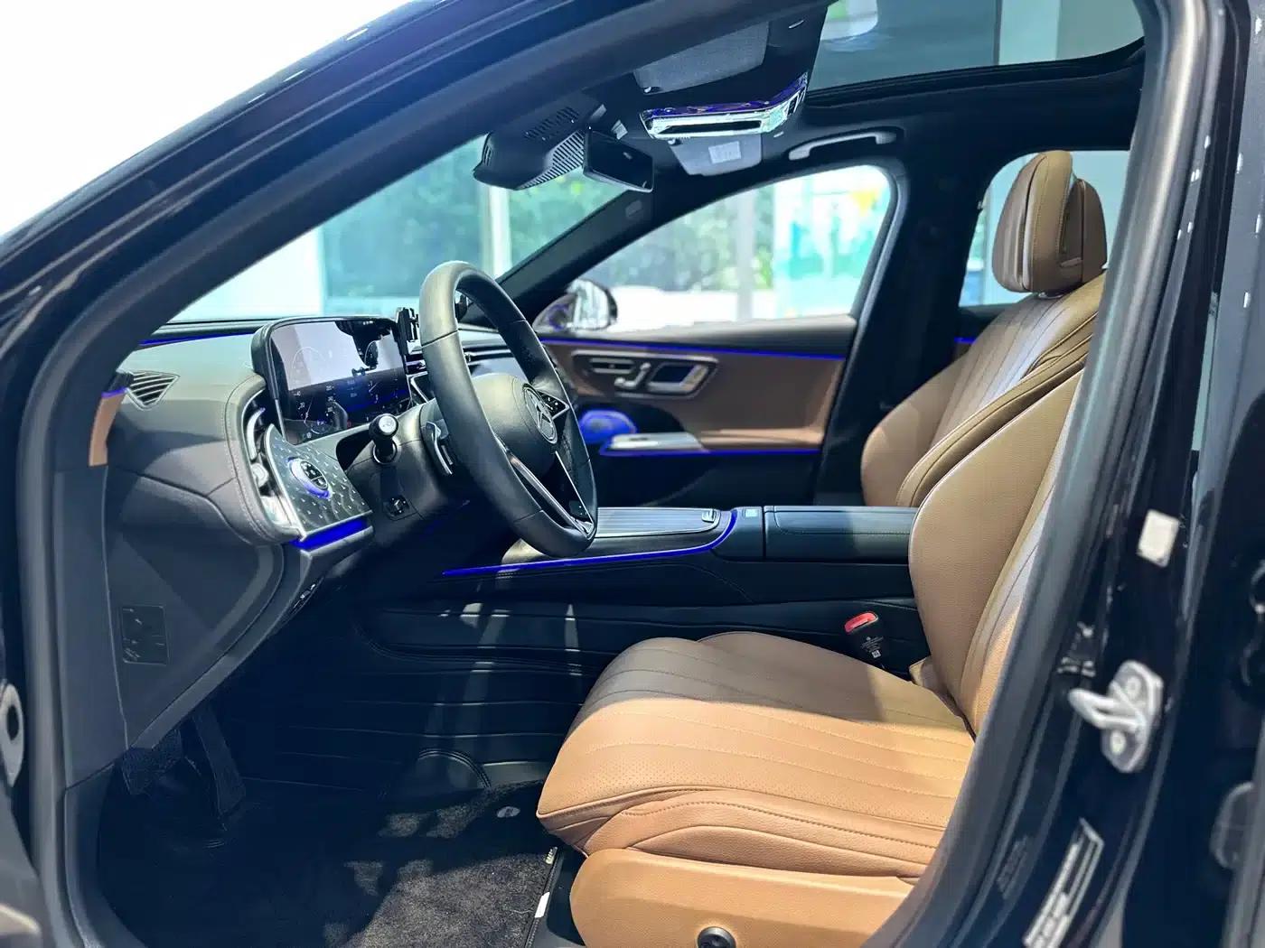 Mercedes-Benz E-Class 2025 E 300 L Fashion Edition — миниатюра 11