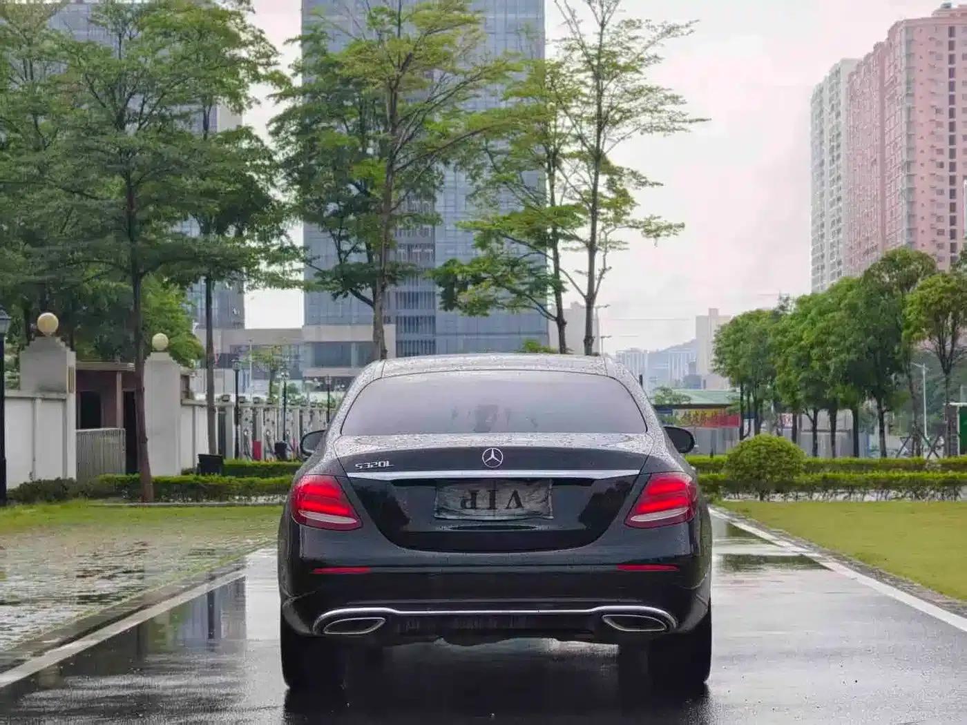 2016 Mercedes-Benz E-Class E 300 L Fashion Edition — миниатюра 9