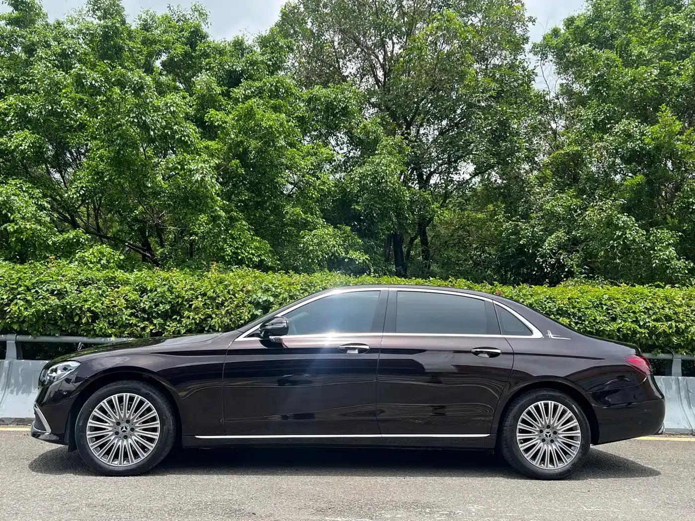 Mercedes-Benz E-Class 2023 E 300 L Luxury — миниатюра 3